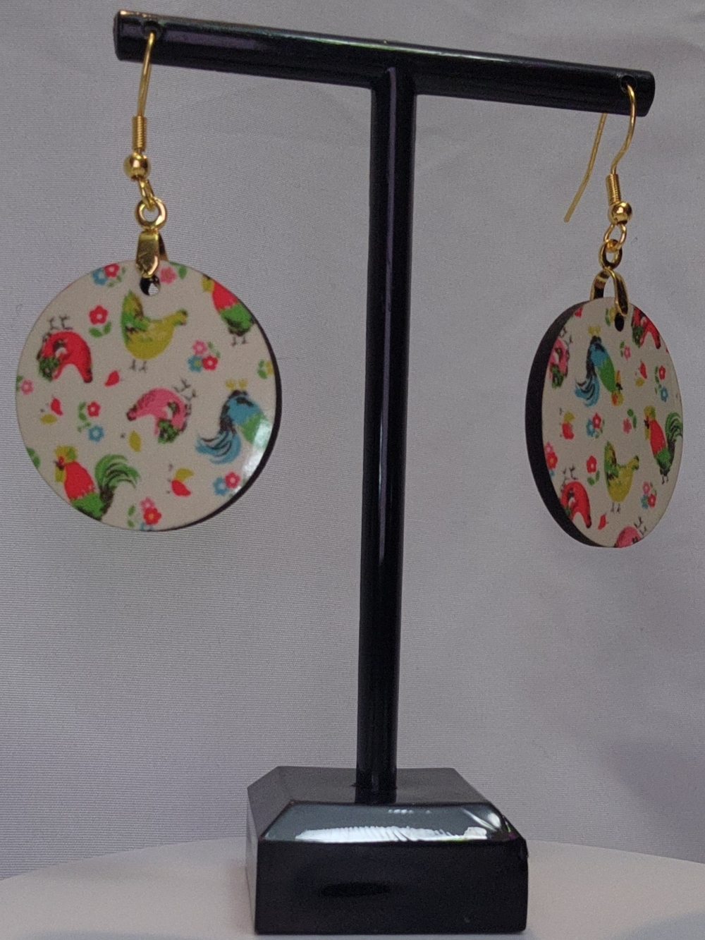 Round Chicken Print Dangle Earrings - Multicolor